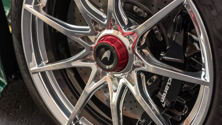 2019 McLaren Senna - Image 16 of 20