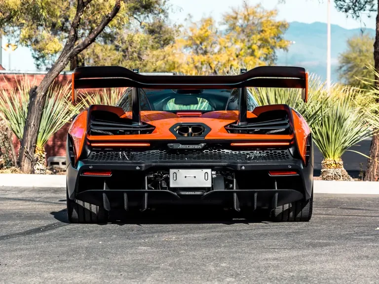 2019 McLaren Senna - Image 7 of 31