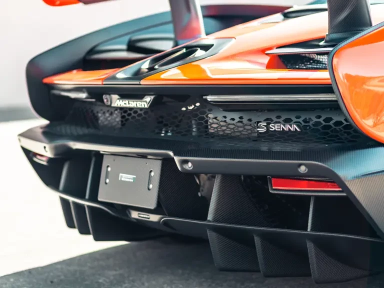 2019 McLaren Senna - Image 24 of 31