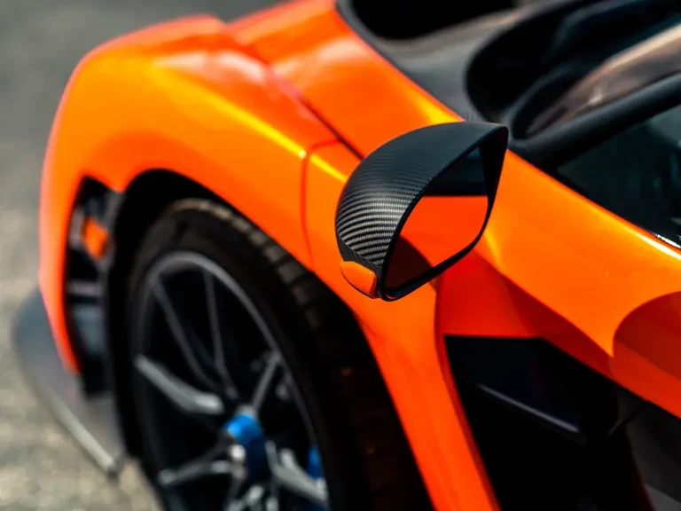 2019 McLaren Senna - Image 13 of 31