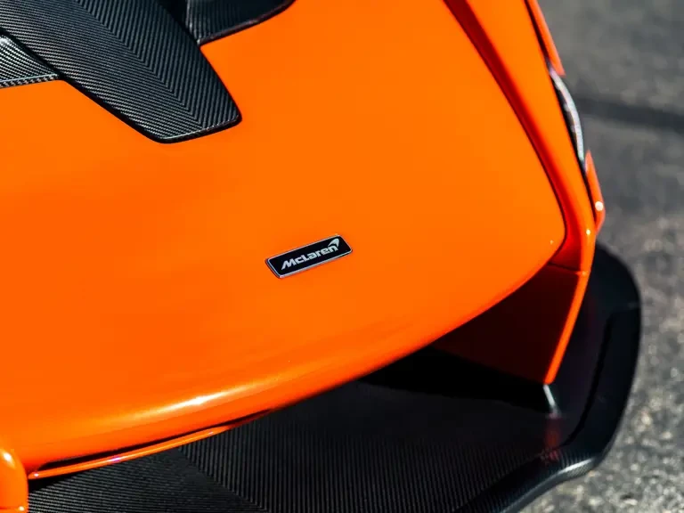 2019 McLaren Senna - Image 29 of 31