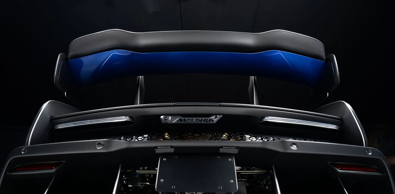 2019 McLaren Senna - Image 2 of 31