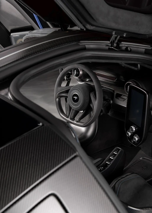 2019 McLaren Senna - Image 23 of 31