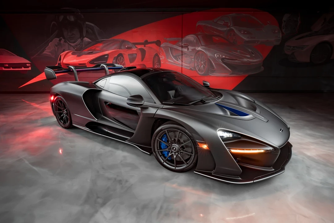 2019 McLaren Senna - Image 28 of 31