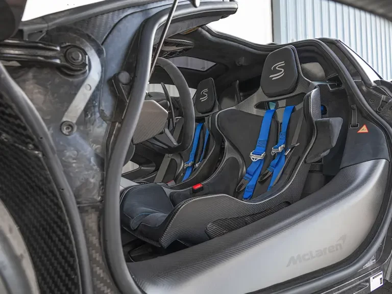 2019 McLaren Senna - Image 12 of 31