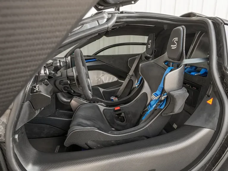 2019 McLaren Senna - Image 18 of 31