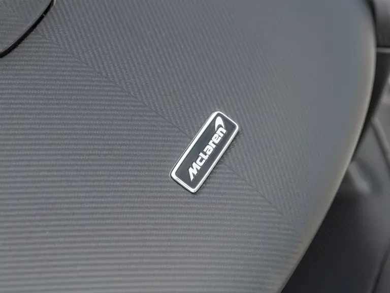 2019 McLaren Senna - Image 7 of 31