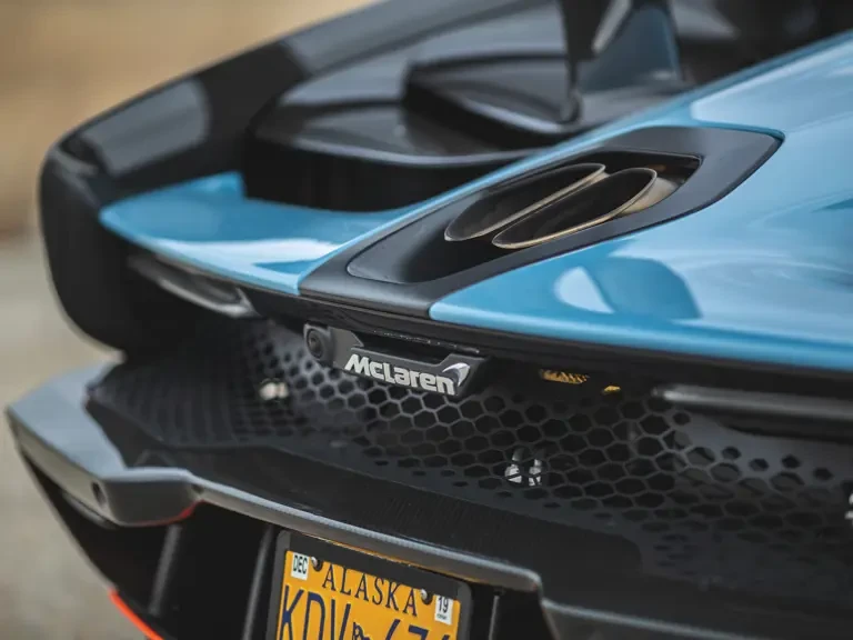 2019 McLaren Senna - Image 22 of 29