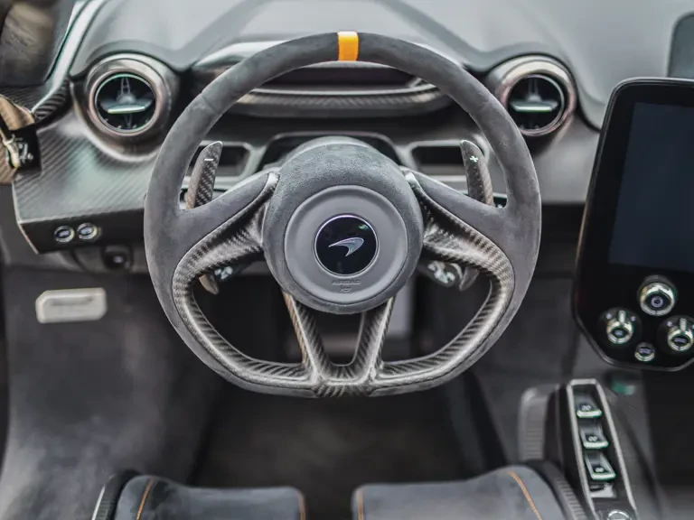 2019 McLaren Senna - Image 5 of 29