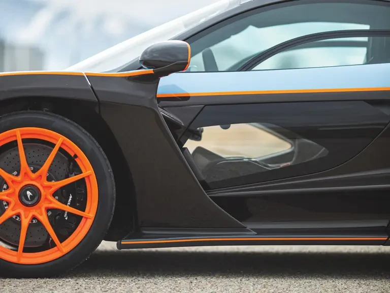 2019 McLaren Senna - Image 18 of 29