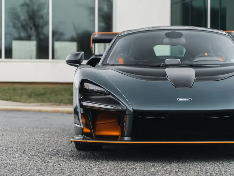 2019 McLaren Senna - Image 27 of 31
