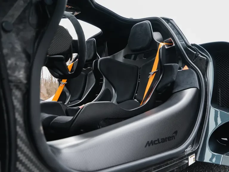 2019 McLaren Senna - Image 12 of 31