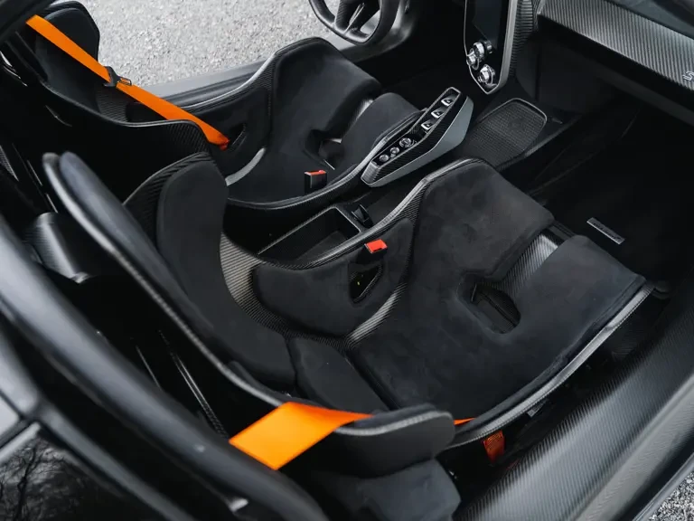 2019 McLaren Senna - Image 13 of 31