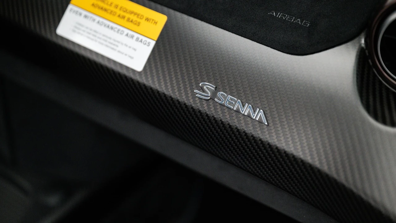 2019 McLaren Senna - Image 10 of 31