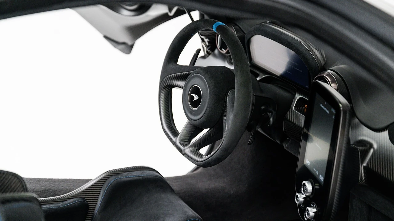 2019 McLaren Senna - Image 6 of 31