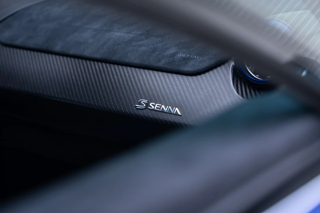2019 McLaren Senna - Image 11 of 12