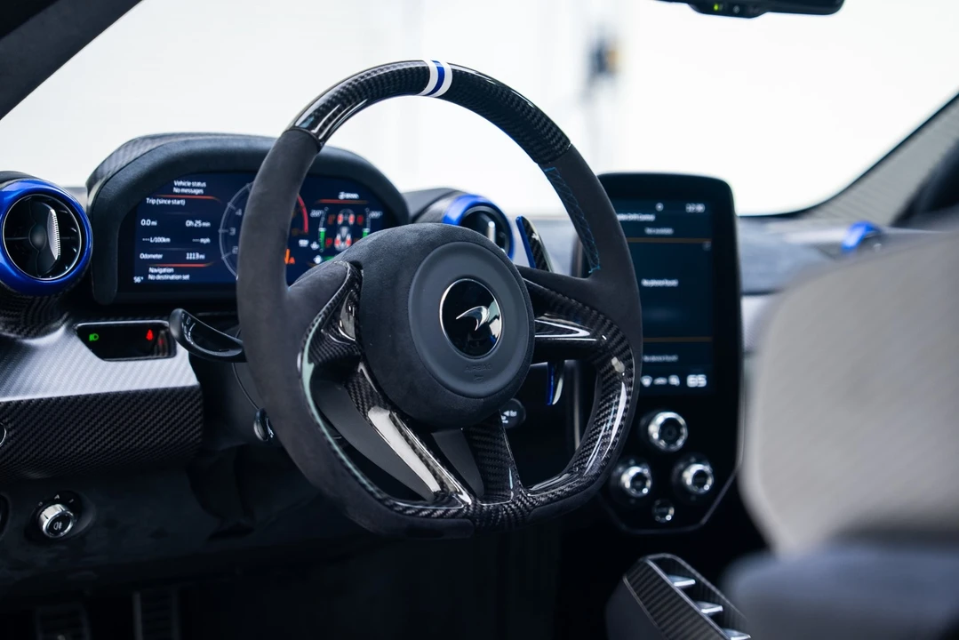 2019 McLaren Senna - Image 4 of 12