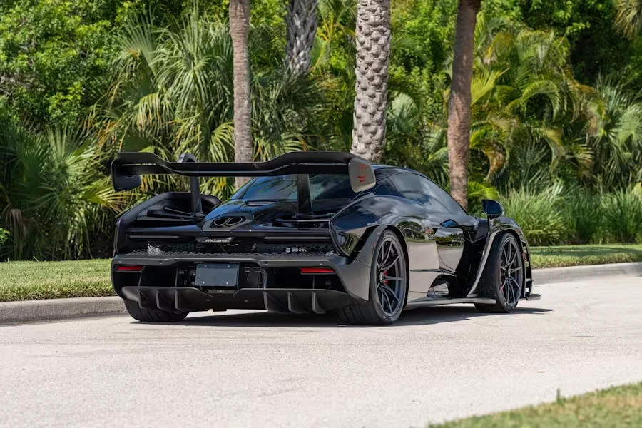 2019 McLaren Senna - Image 3 of 31