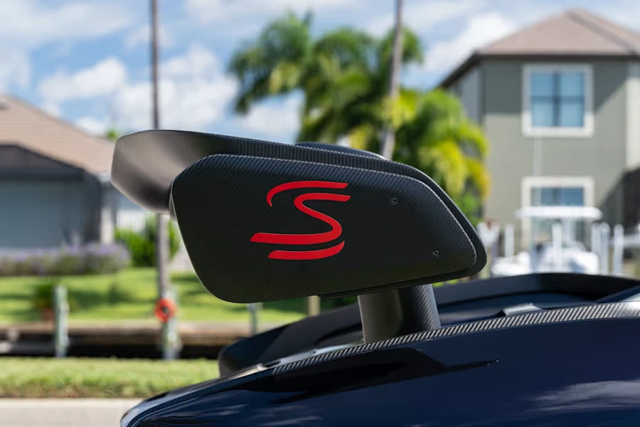 2019 McLaren Senna - Image 18 of 31
