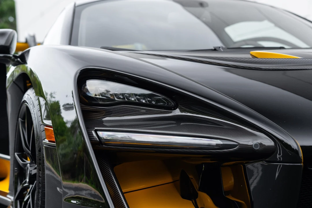 2019 McLaren Senna - Image 16 of 31