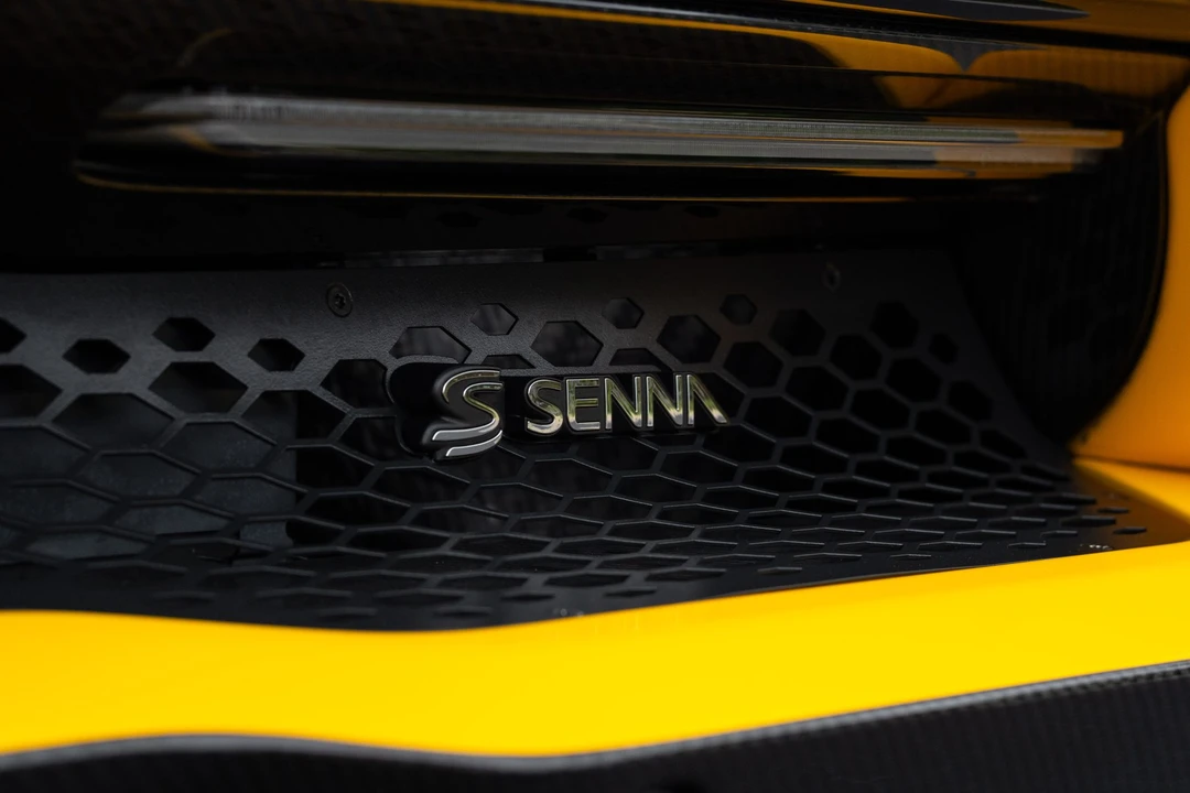 2019 McLaren Senna - Image 24 of 31