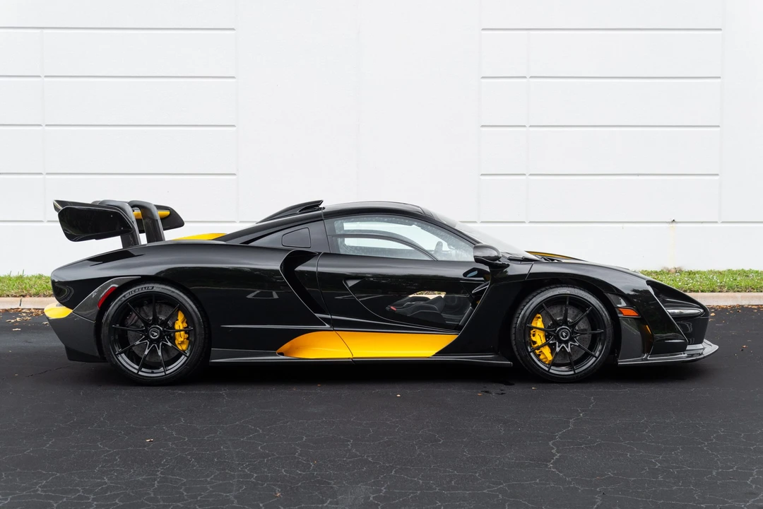 2019 McLaren Senna - Image 6 of 31