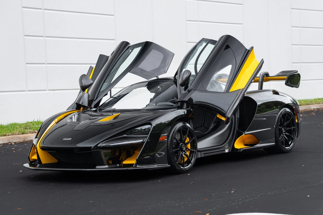 2019 McLaren Senna - Image 10 of 31