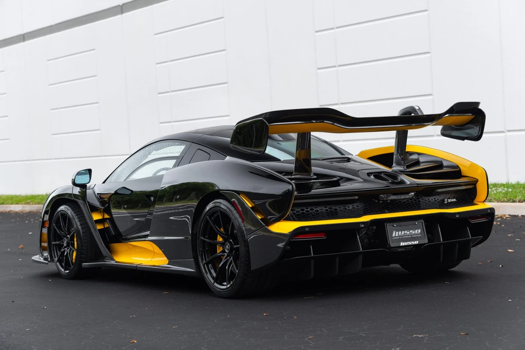 2019 McLaren Senna - Image 3 of 31