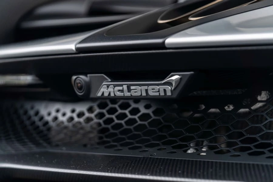 2019 McLaren Senna - Image 8 of 31