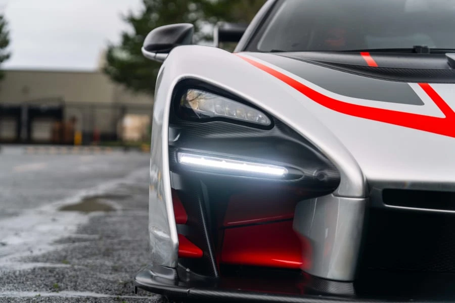 2019 McLaren Senna - Image 22 of 31