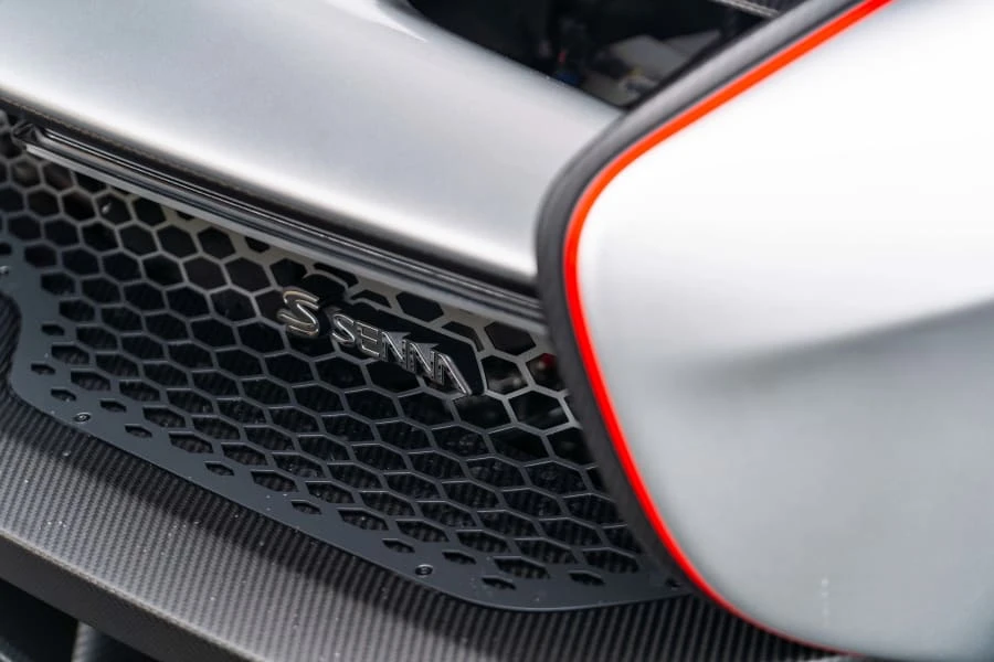 2019 McLaren Senna - Image 23 of 31