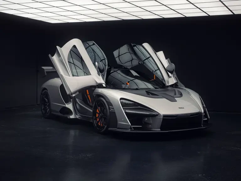 2019 McLaren Senna - Image 11 of 31