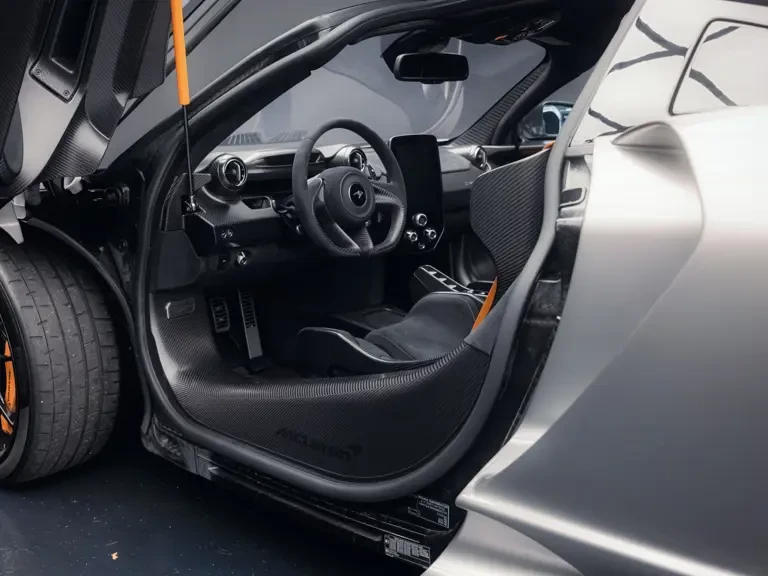 2019 McLaren Senna - Image 5 of 31