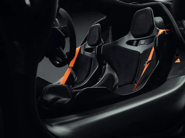 2019 McLaren Senna - Image 23 of 31