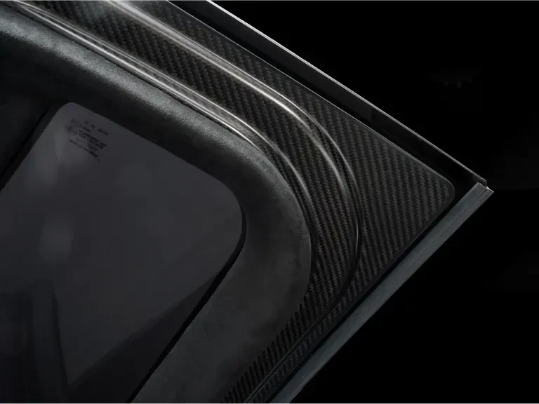 2019 McLaren Senna - Image 16 of 31
