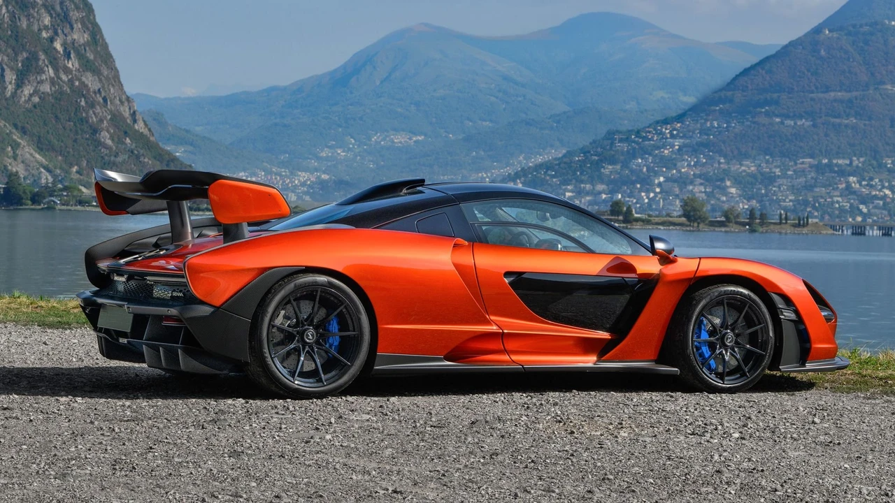 2019 McLaren Senna - Image 5 of 31