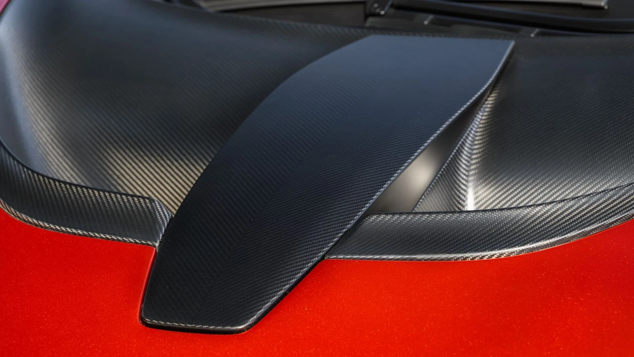 2019 McLaren Senna - Image 21 of 31