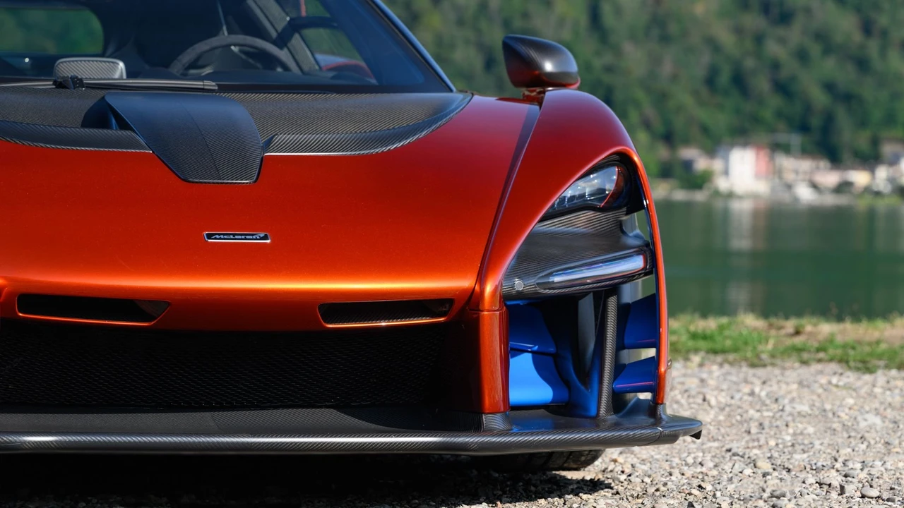 2019 McLaren Senna - Image 18 of 31