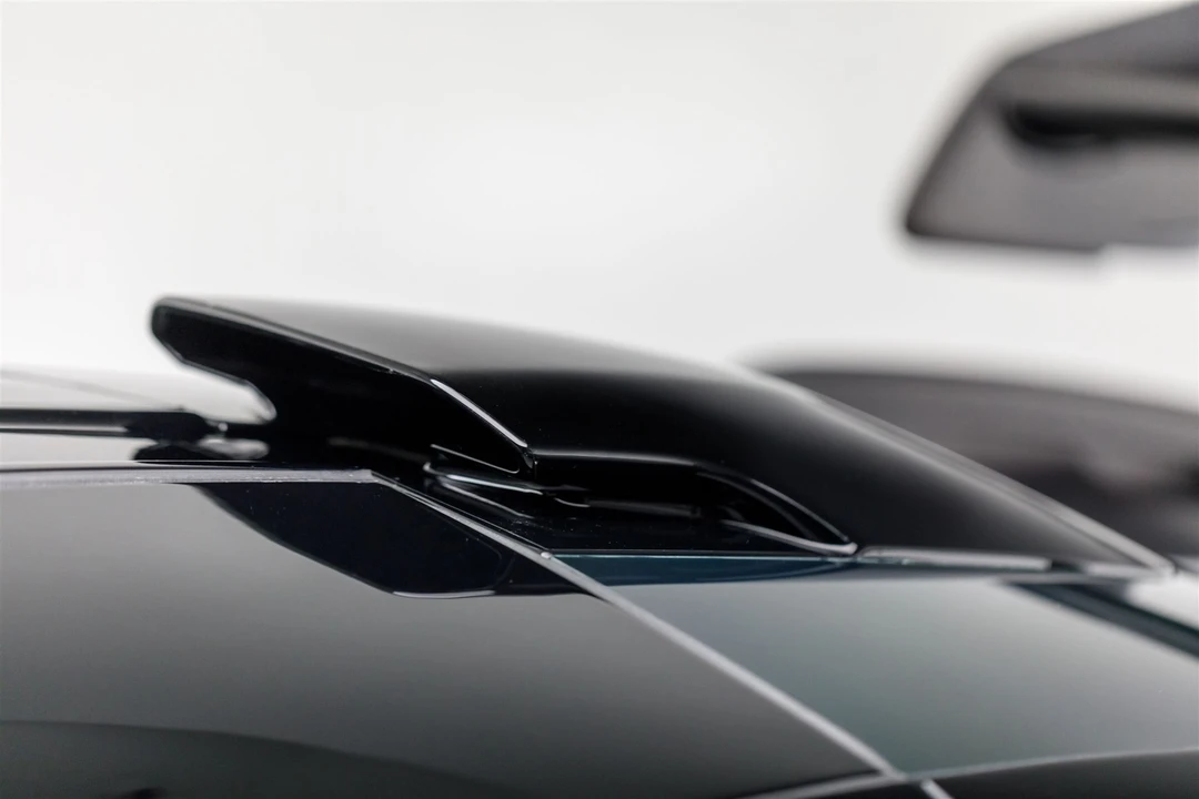 2019 McLaren Senna - Image 23 of 31