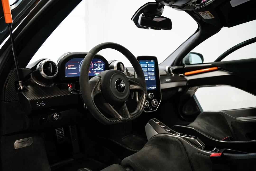 2019 McLaren Senna - Image 4 of 7