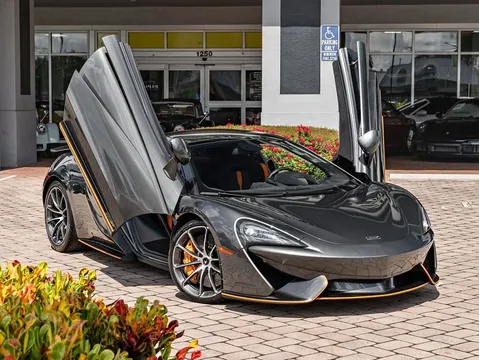 2019 McLaren 570GT