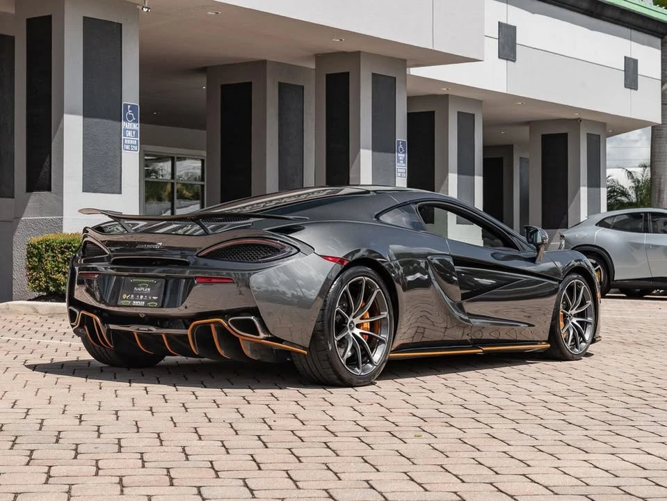 2019 McLaren 570GT - Image 19 of 20