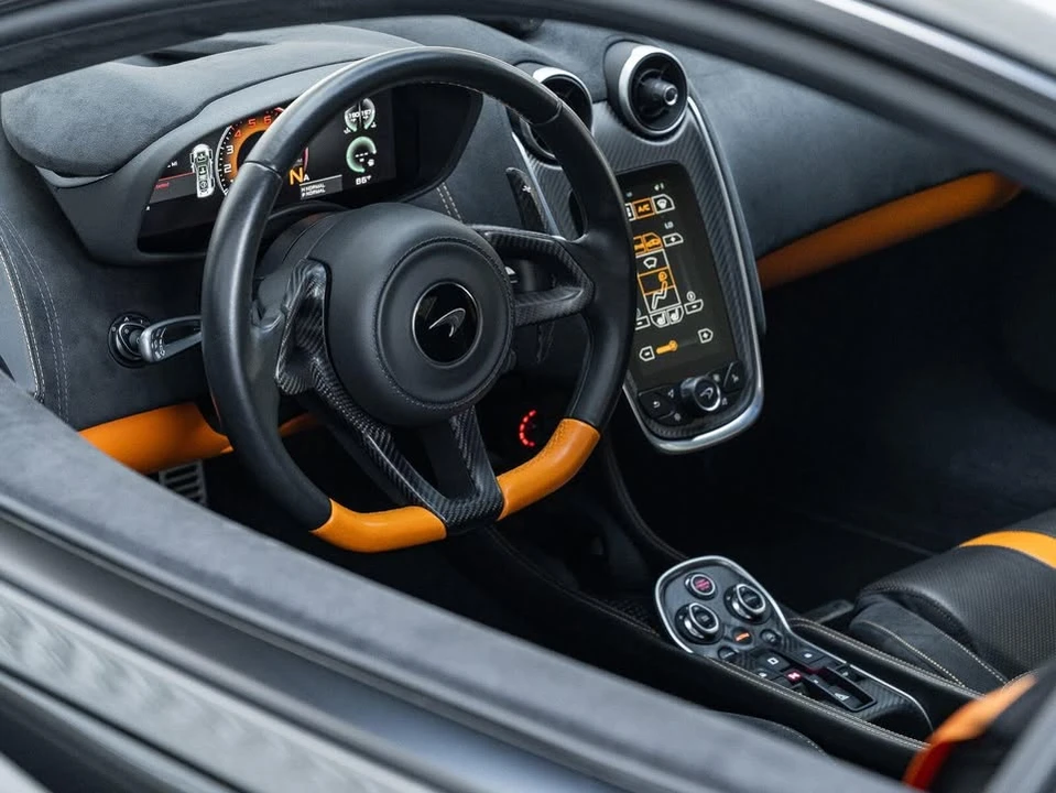 2019 McLaren 570GT - Image 7 of 20