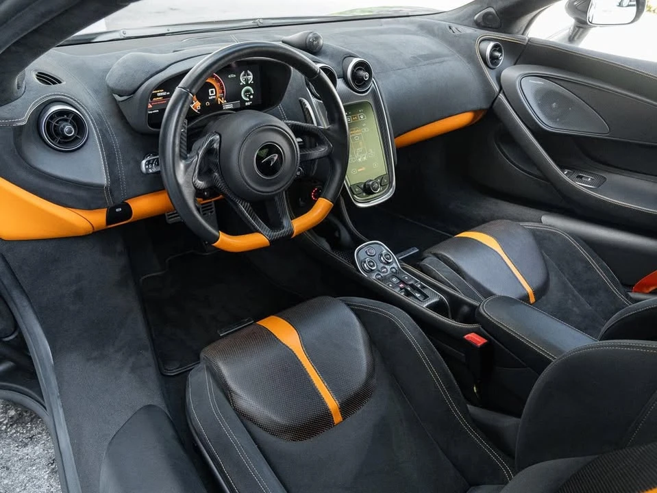 2019 McLaren 570GT - Image 2 of 20