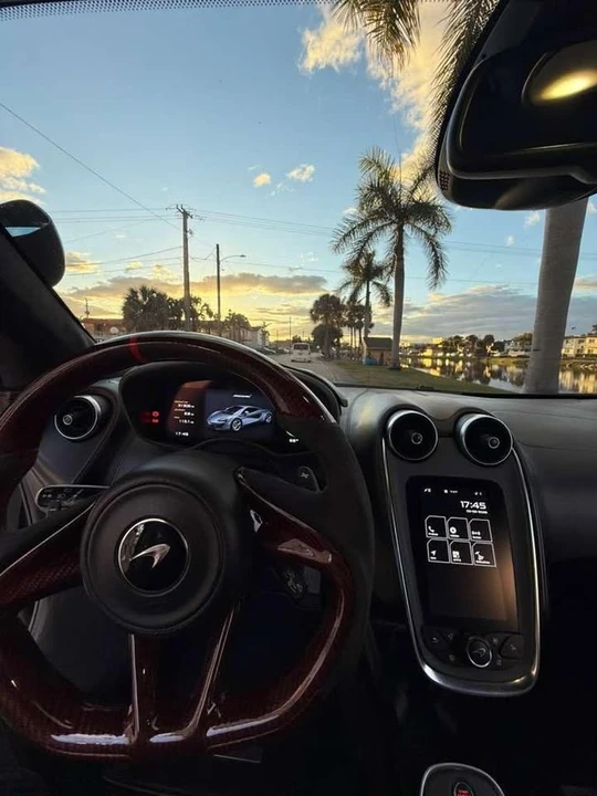2019 McLaren 570S - Image 12 of 19