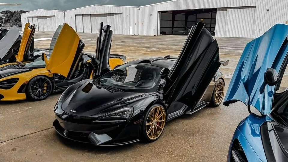 2019 McLaren 570S - Image 2 of 19