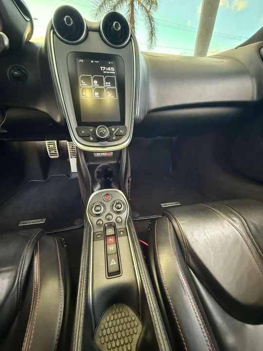 2019 McLaren 570S - Image 10 of 19