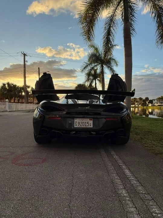 2019 McLaren 570S - Image 7 of 19
