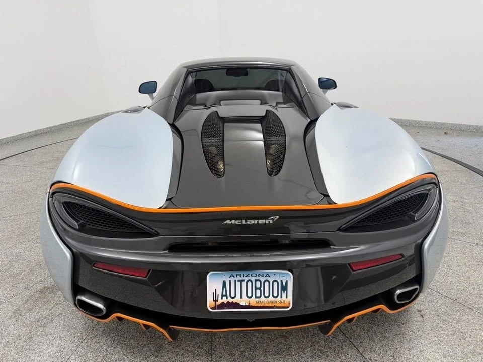 2019 McLaren 570S - Image 13 of 15