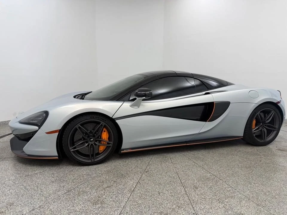 2019 McLaren 570S - Image 3 of 15